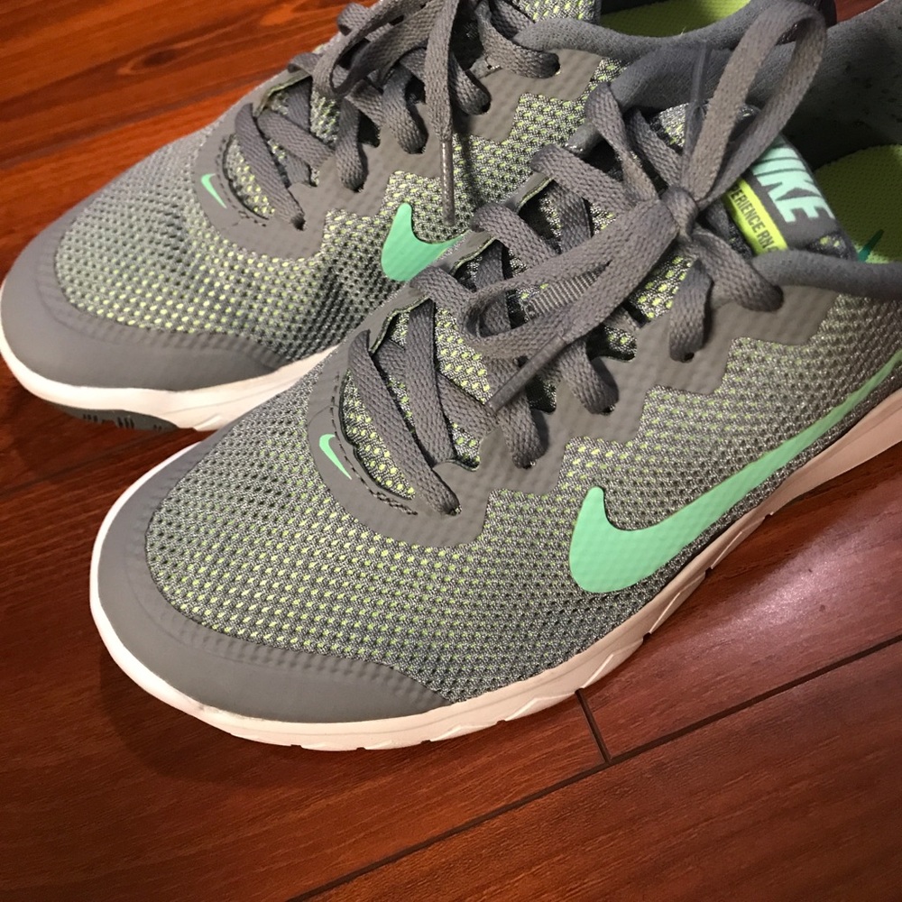 Gray women Nike size 7